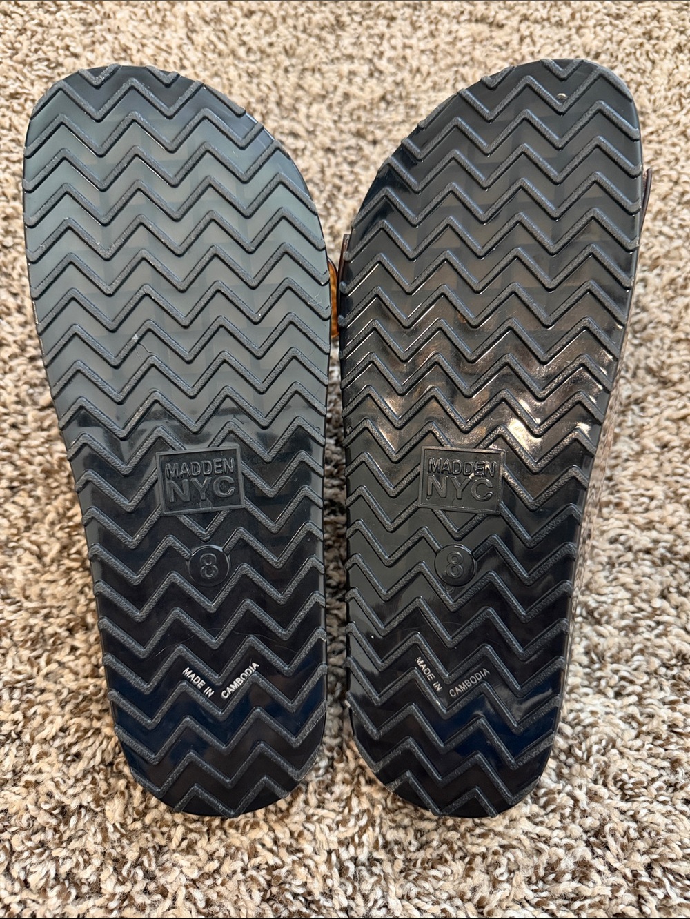Madden NYC Jelly Footbed Sandals - Picture 4 of 7